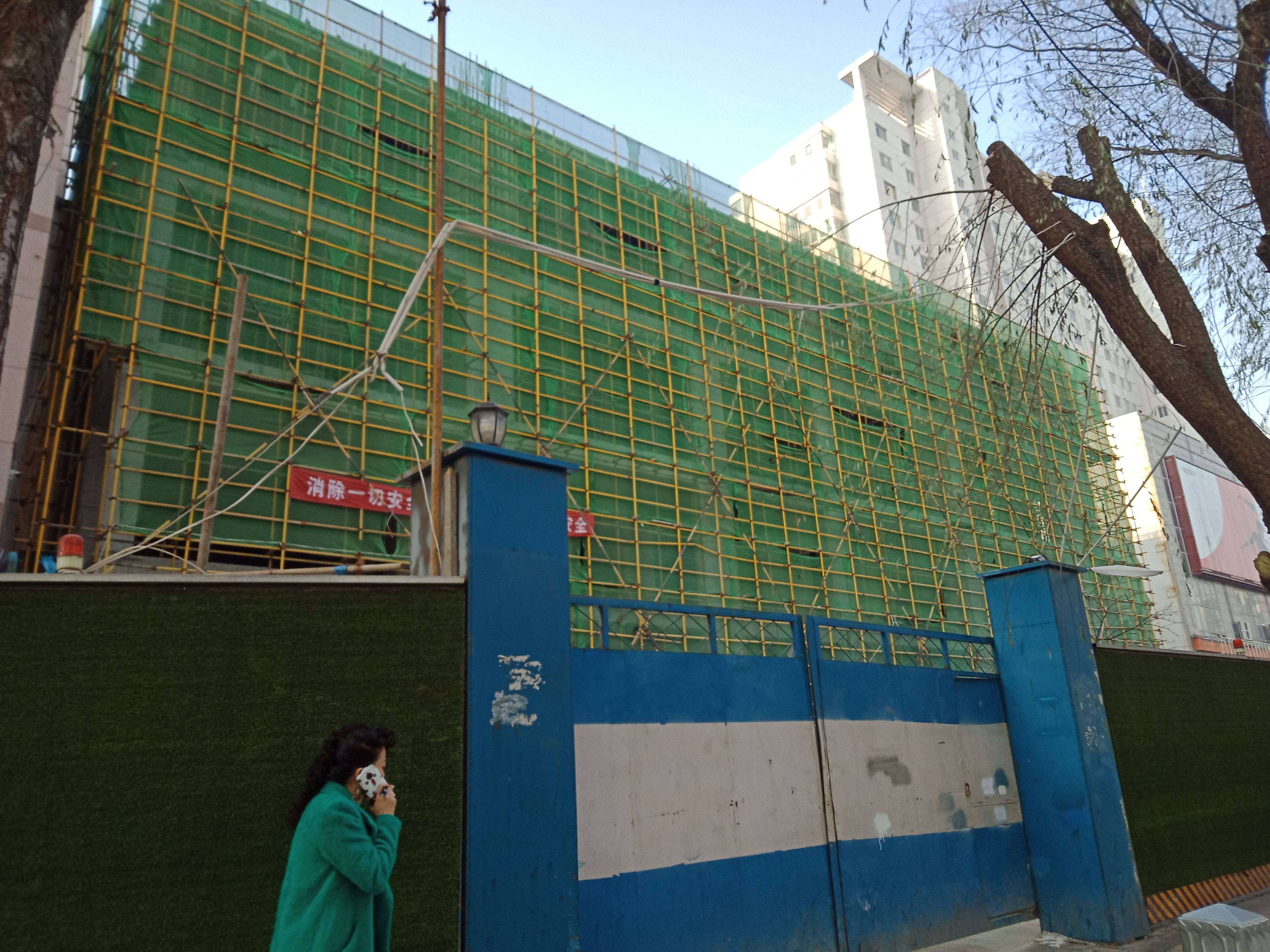 青海日月山埋尸案名单及照片,青海日月山埋尸案告破