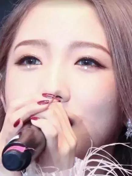 我竟然用一支口红的钱，承包了超市的半个货架？！