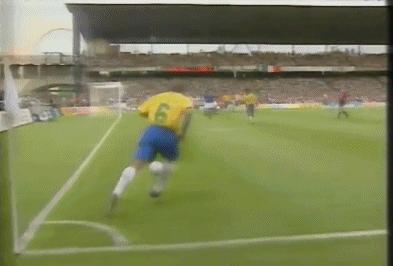 罗纳尔多意甲经典,罗纳尔多意甲15个过人