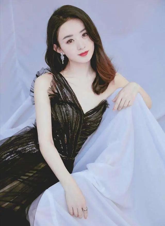 赵丽颖才是审美风向标,赵丽颖最新眉毛画法