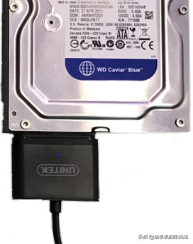 手机还能直连电脑硬盘？教你复制320GB硬盘内的MP3和视频