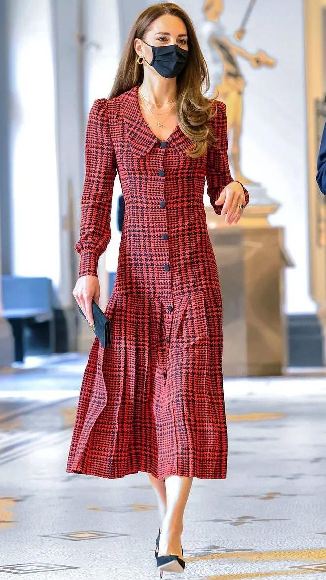 凯特王妃新上手的“千元级”手袋,什么来头?