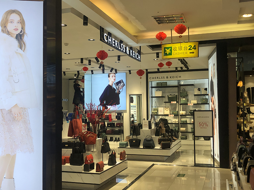 小ck线上撞脸,小ck线上线下区别