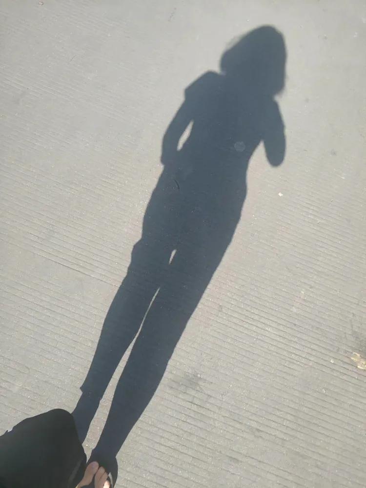 茶女,亦寒冰凝雪