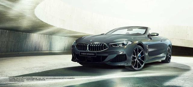 宝马8系双门轿跑炫酷视频,超级豪华宝马8系