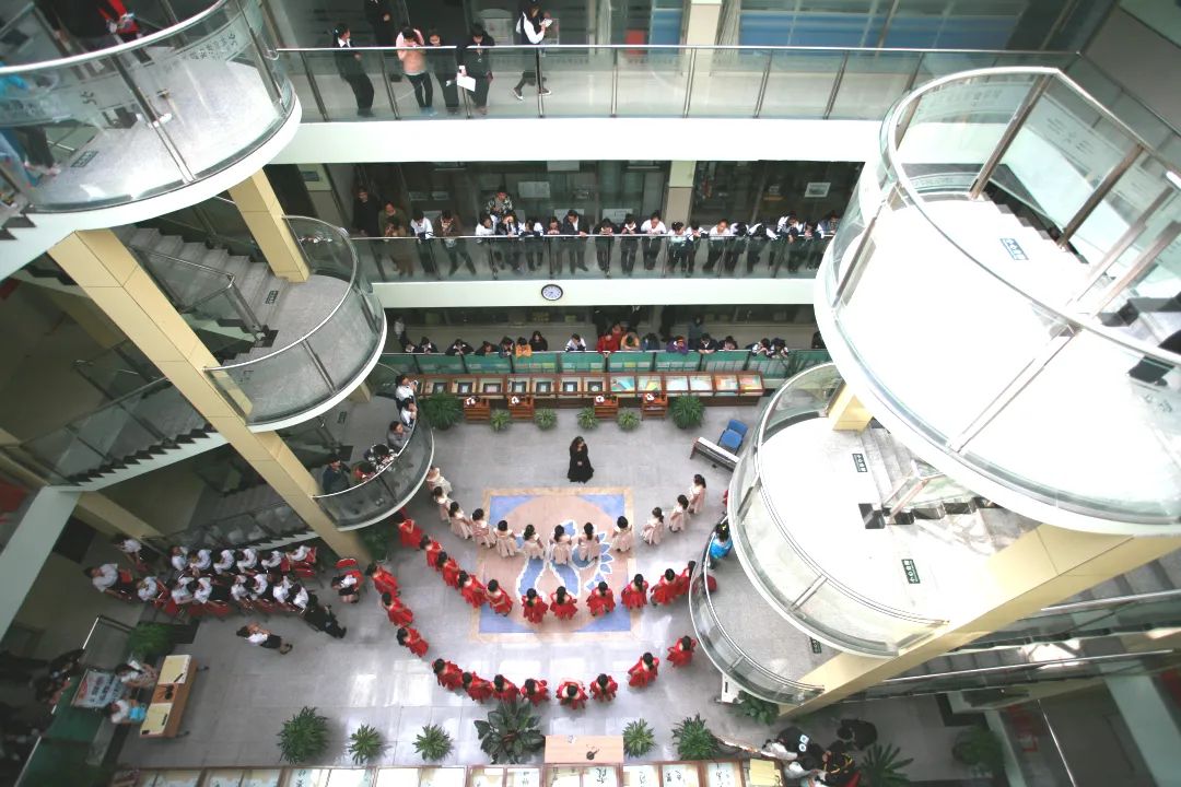 美丽极了!朝阳校园这些宝藏“地标”,藏不住啦!