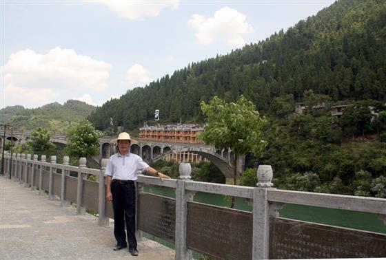 黄山的金凤凰,山沟里的金凤凰湖北