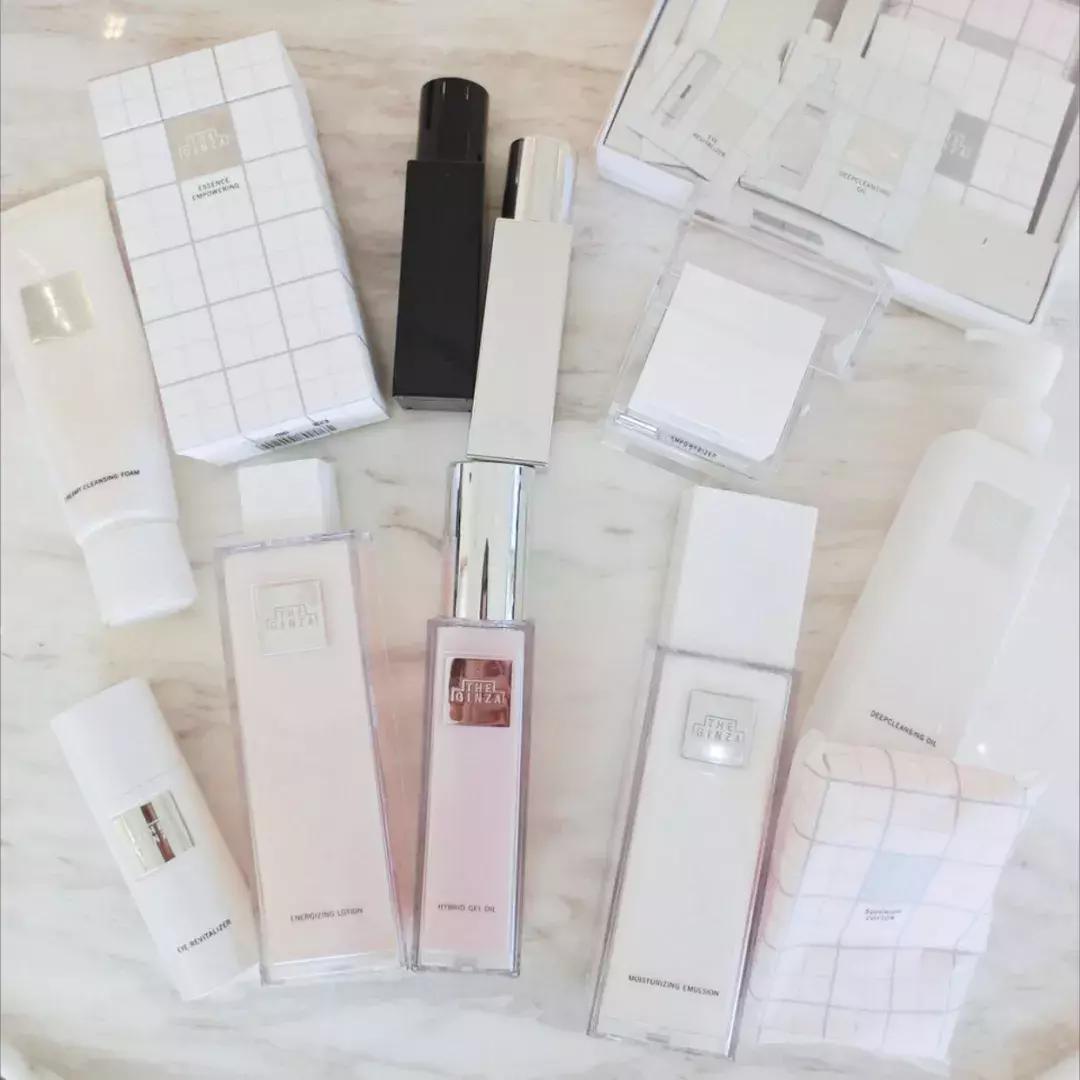 一支口红一百多一瓶粉底液,一支口红500