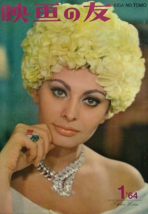 索菲亚罗兰女性特征,索菲亚罗兰年轻时的样子