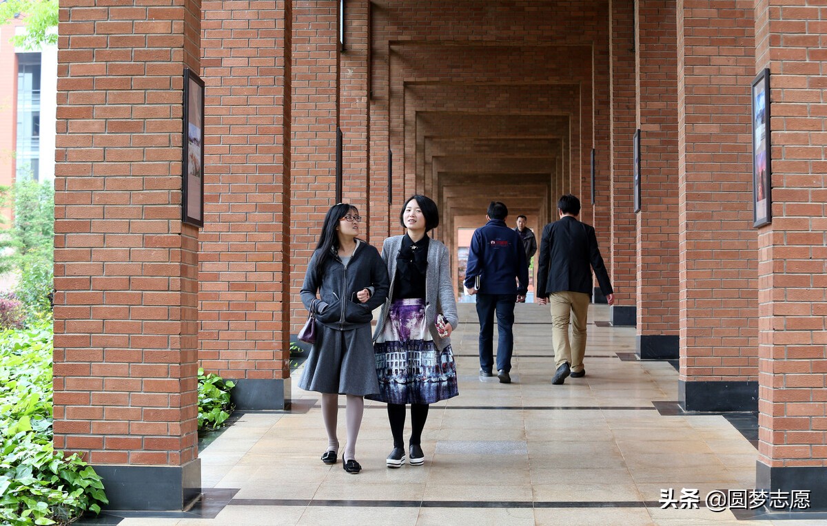 云南有哪些二本大学排名及分数线,云南的2本大学排名及分数线