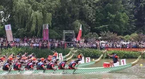 南通什么时候有专业足球场,南通最大的足球场在哪里