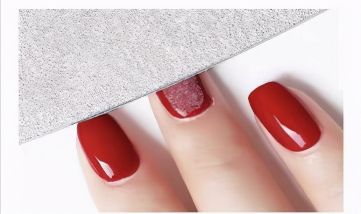 美甲卸甲的正确步骤,美甲卸甲步骤