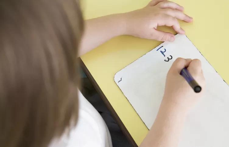 双相障碍心理干预,双相障碍治愈后性格