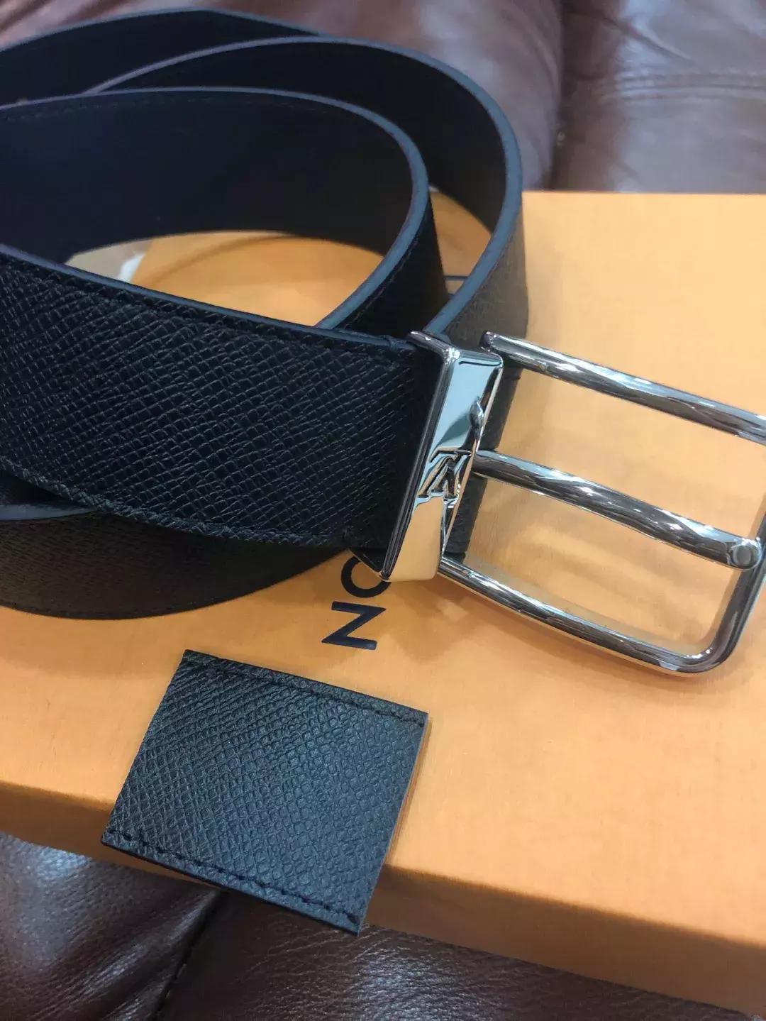 杭州有个达人，19年来拯救10万件潮包！