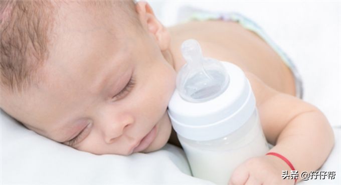 纯配方奶喂养,双胞胎纯母乳喂养