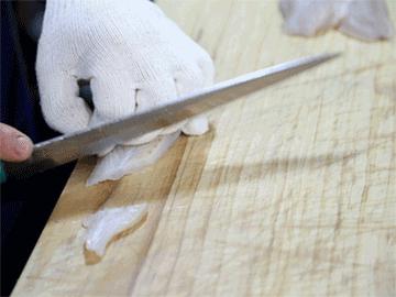 美女体内取出虫能致癌吗,女子体内取出活虫吃了什么菜