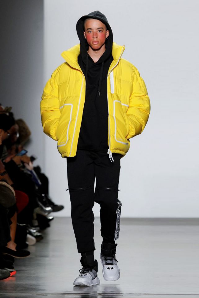 适合男生穿的羽绒服测评,男生不臃肿羽绒服推荐测评