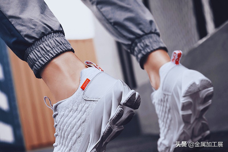 小米最新运动鞋,小米运动鞋299元