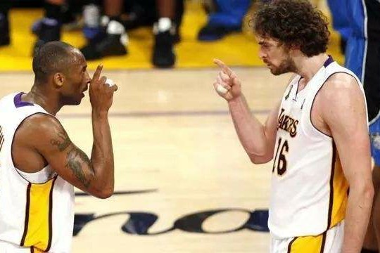 保罗加索尔湖人时刻,保罗加索尔湖人紫金生涯