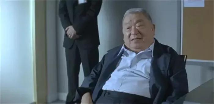 雄霸千叶真一年轻时候照片,千叶真一张耀扬古惑仔