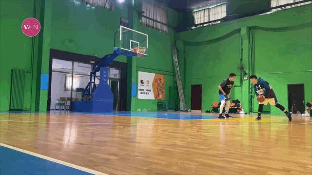 库里7库里上脚配色,库里7黑红上脚