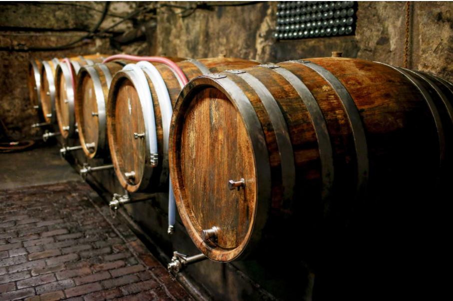 同样是白酒为什么差距那么大,同样是酒为啥区别那么大