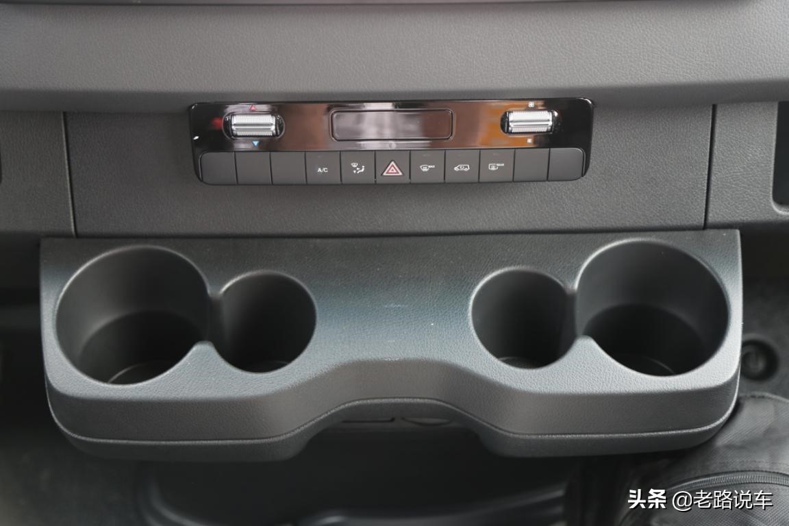 奔驰凌特新车多少钱,福建奔驰凌特最新版车型