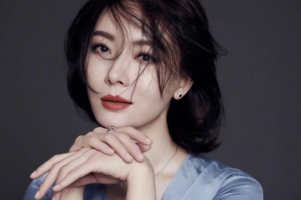 雅诗兰黛与sk2哪个护肤效果更好,sk2和雅诗兰黛护肤品哪个好