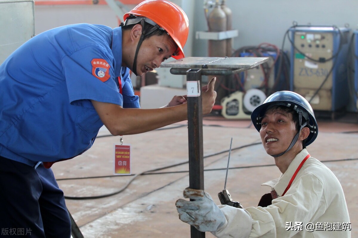 一个月工资8000没有压力,一个月工资10000没人干