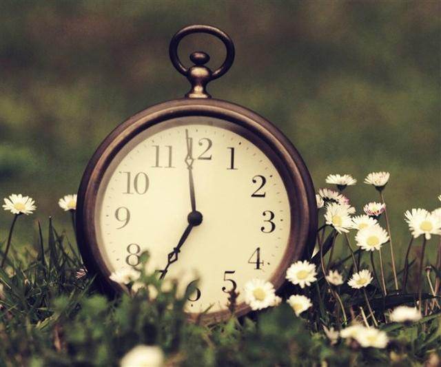 睡前少量饮酒有助于睡眠吗,睡前饮酒的好处