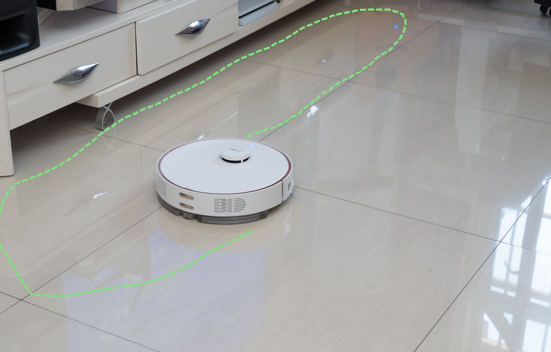 不仅有电脑安全卫士，还有家庭清洁卫士，360扫地机器人s7测评