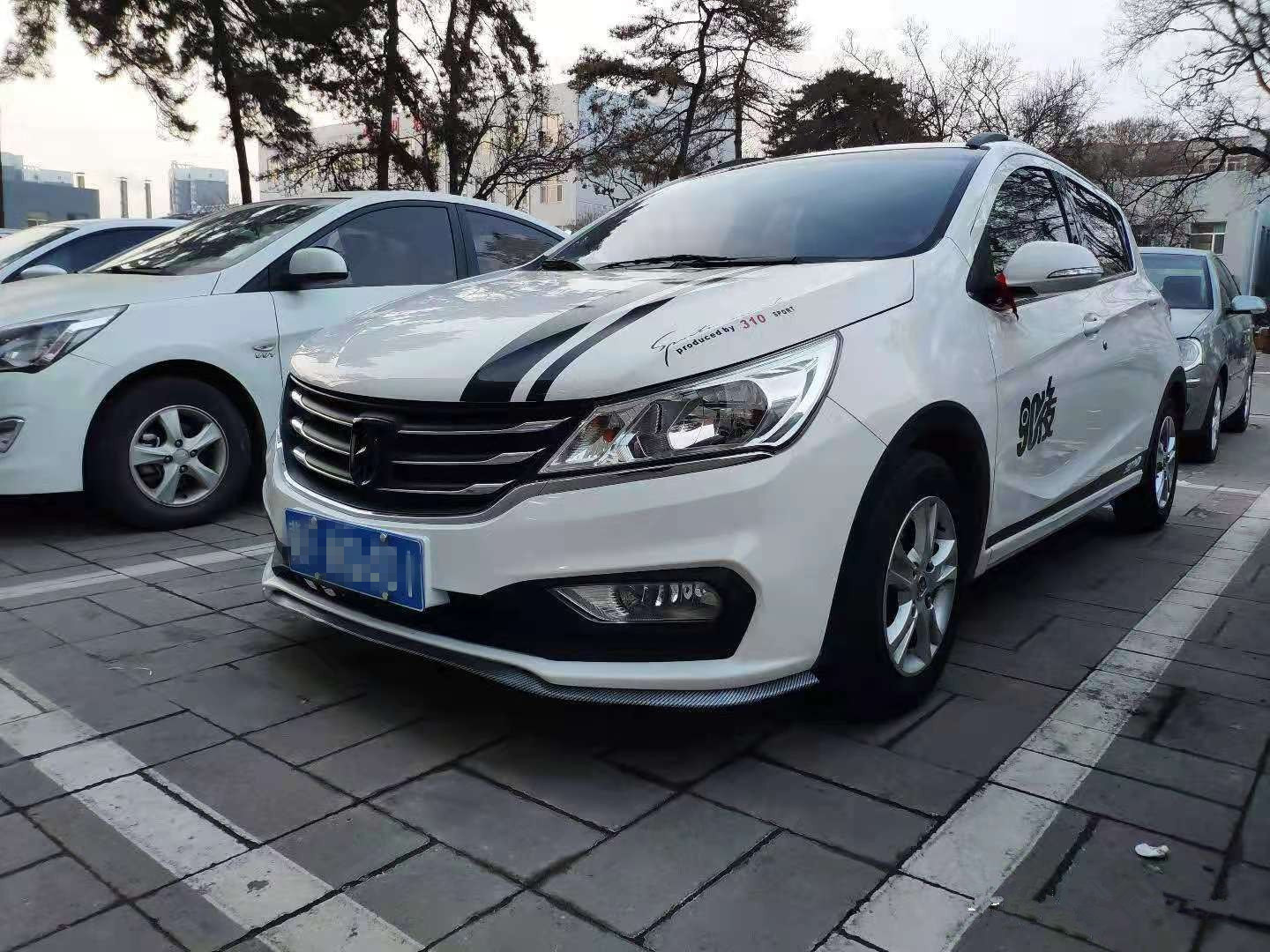 宝骏310与宝骏310w哪个性价比更高,宝骏310能跑多少万公里