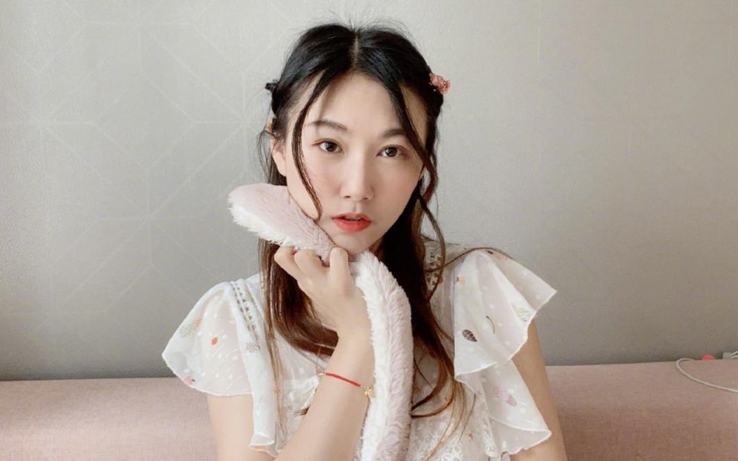 彻底退休了！LOL传奇女神小苍放弃一切，最后一句是没整容