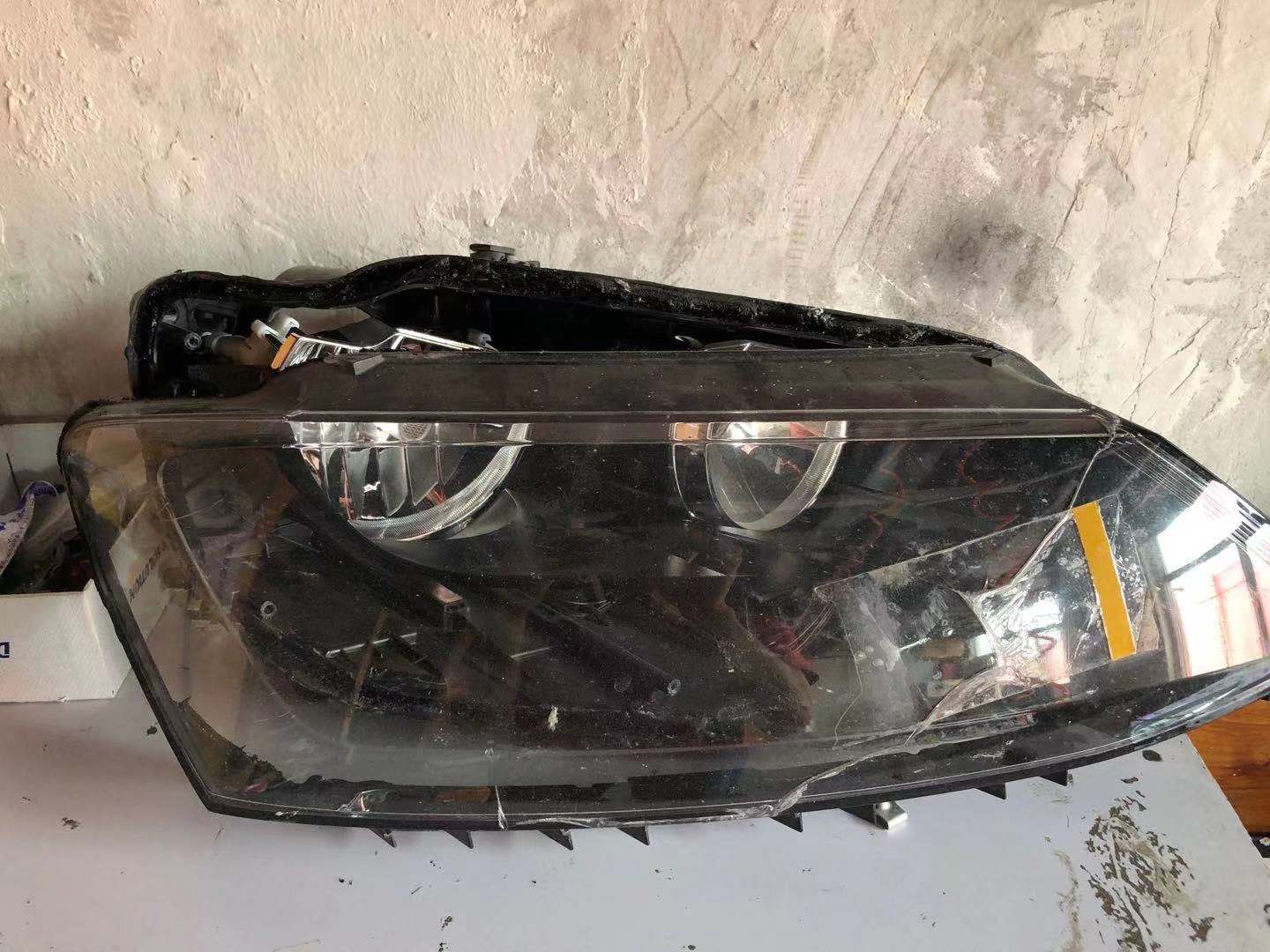 车灯撞坏了有必要换原装吗,车灯坏了能不能按照改装处理