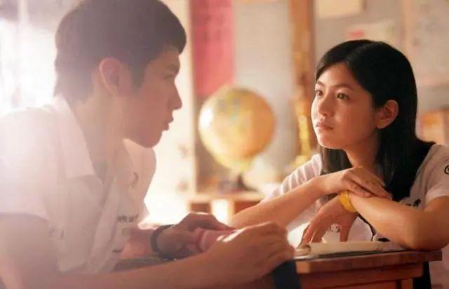 班主任是怎么发现早恋的,班主任是如何发现你早恋