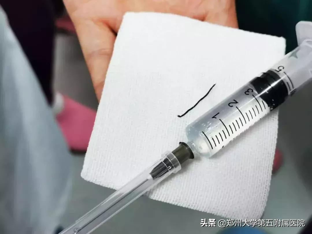 初中生胃疼怎么办,14岁胃疼吐血怎么回事