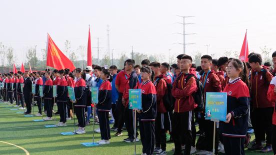 信阳市第六届市长杯校园足球比赛,信阳市区长杯校园足球赛开赛图