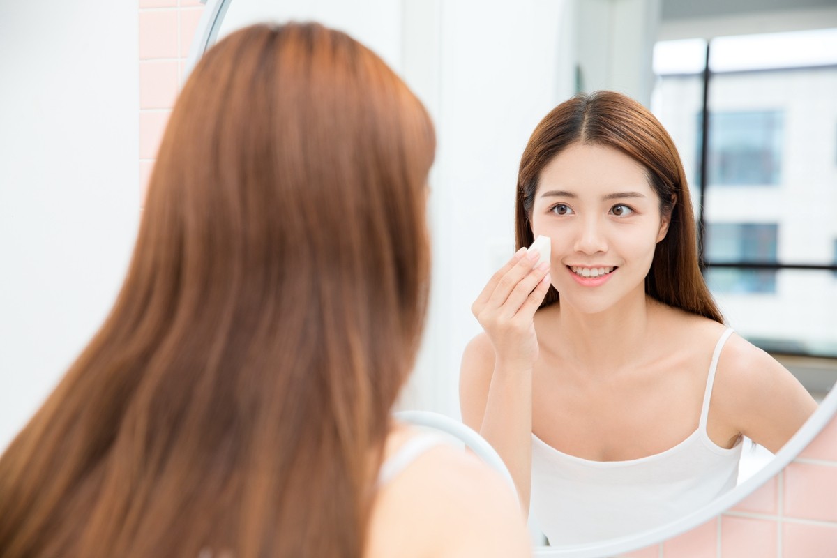 孕期的准妈妈如何挑选化妆品,孕妇用专用化妆品对胎儿有影响吗