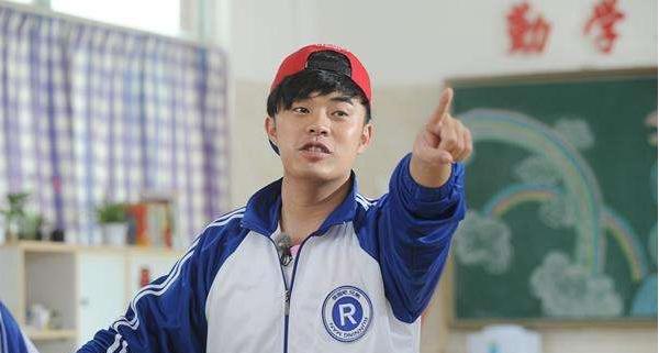 李晨和大黑牛哪个厉害,大黑牛李晨爆发力