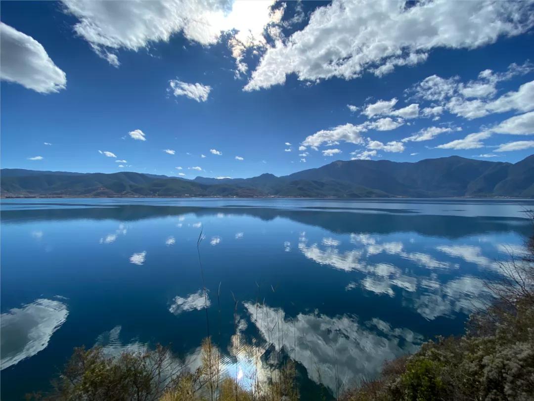 泸沽湖天空之镜怎么去,泸沽湖哪里有天空之镜