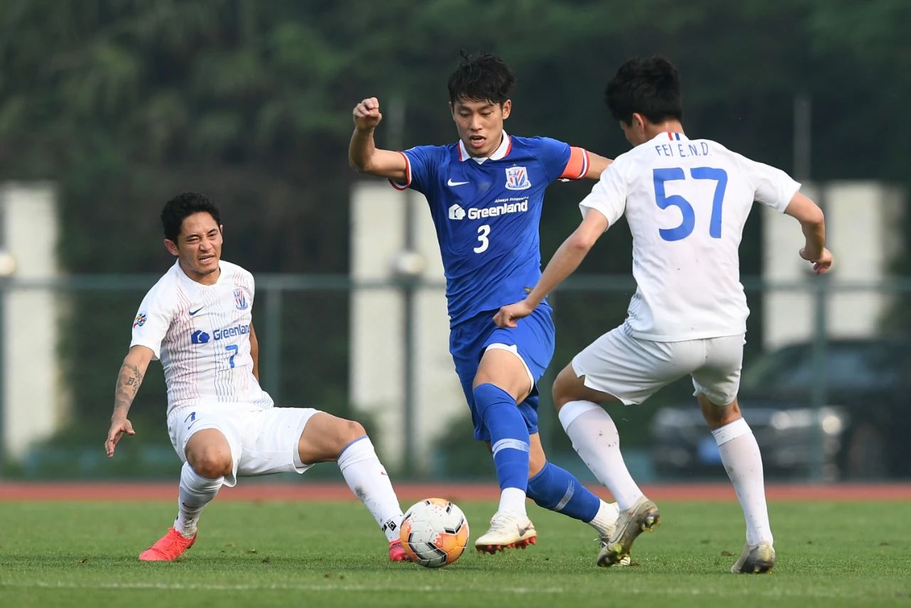 申花费尔南多:要向金信煜学习拿球,希望今年再拿青超冠军