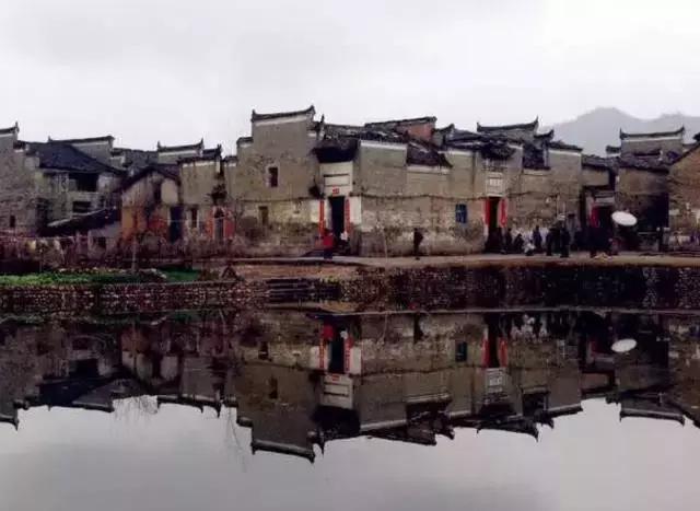 这个村庄一千年前建了个生态下水道，至今旱涝不惧