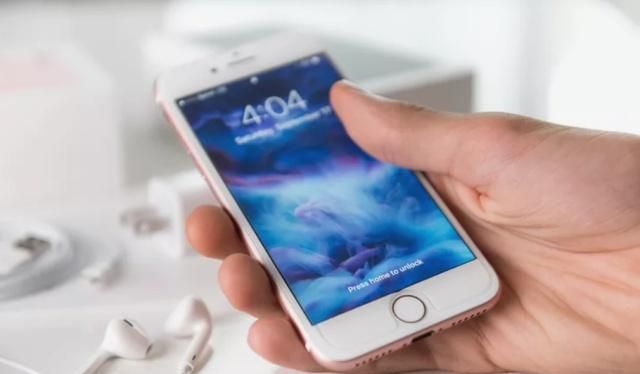 iphone无需按压动态壁纸怎样设置,iphone13可以设置动态壁纸吗