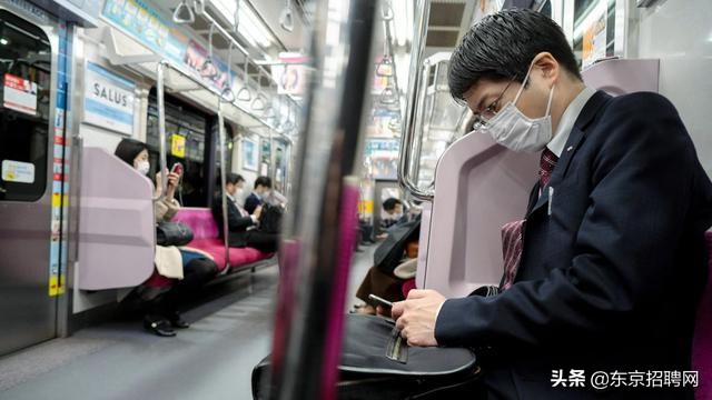 日本高温穿西装,日本上班族西装