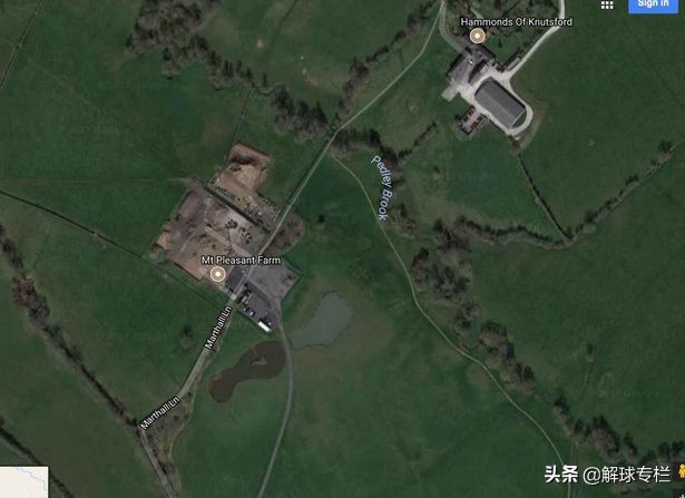 鲁尼真土豪，豪掷千金买金鱼，只为在新别墅鱼塘中做一名垂钓高手