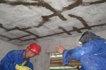 自建房水泥板开裂怎样处理,农村自建房混凝土裂缝怎么补救