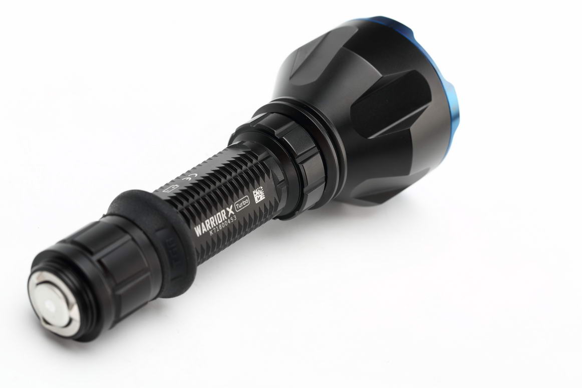 千米金箍棒OLIGHTWARRIOR武士XTurbo评测超级远射桶评测