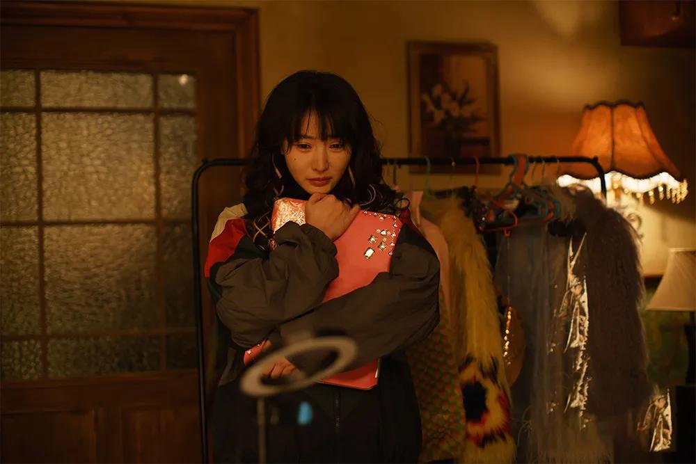 假名牌包产业链曝光,假名牌包制售过程被曝光