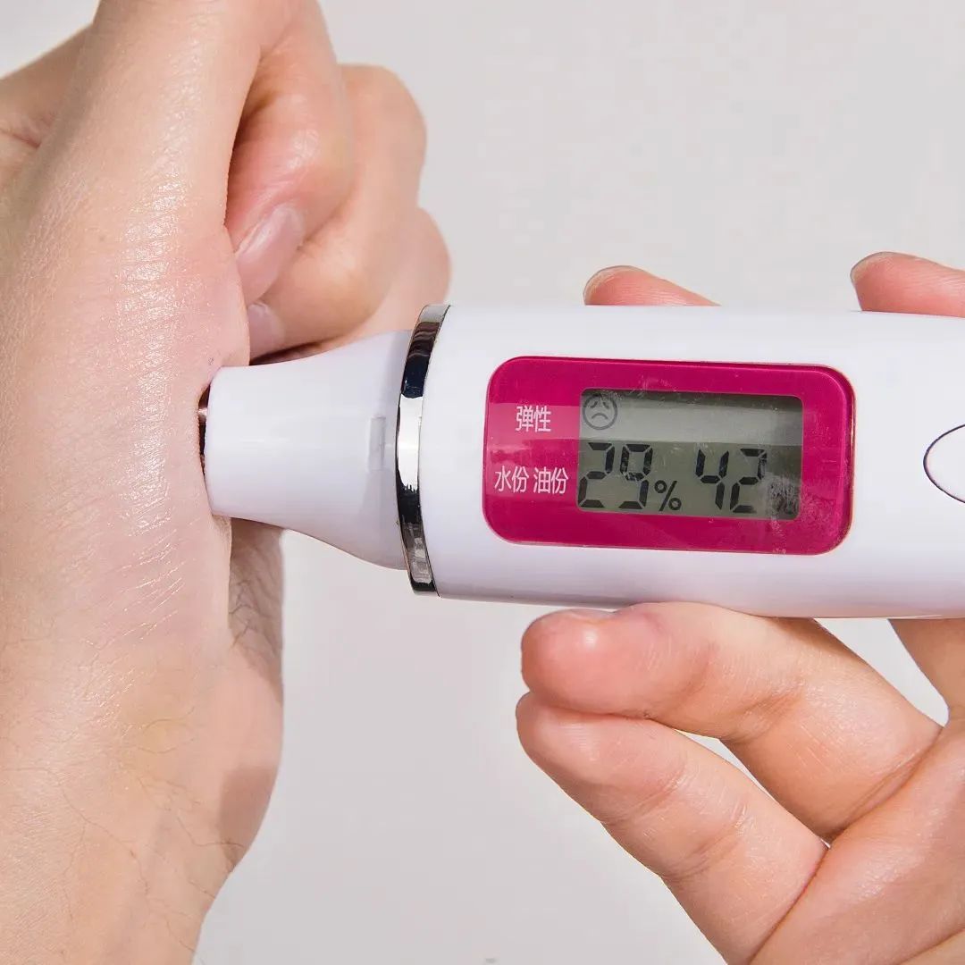 唇膏哪款好用嘟嘟唇,哪款唇膏能让你变成嘟嘟唇