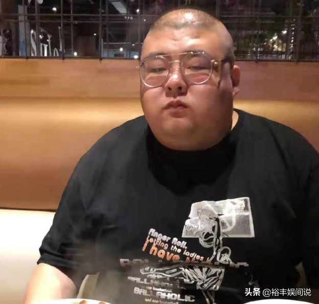 网红泡泡龙猝死原因,网红泡泡龙去世现场视频